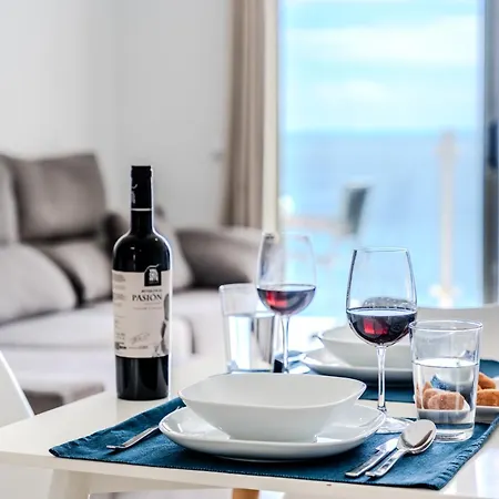 Obsidian Ocean Blue Apartament Radazul