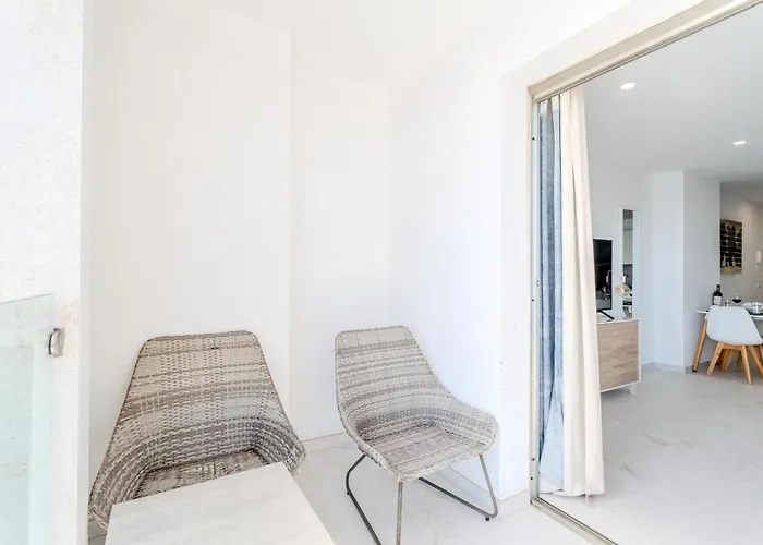 Obsidian Ocean Blue Apartment Radazul